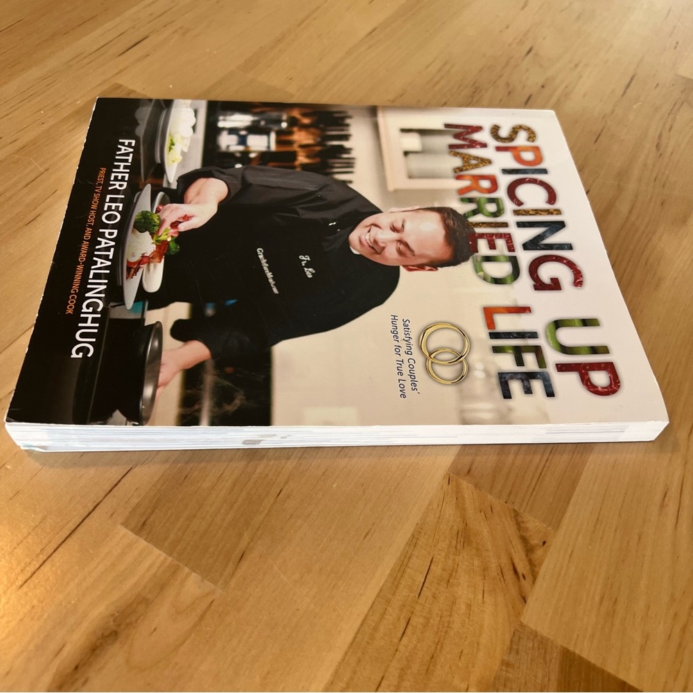 📚BUY 2 GET 1 FREE Spicing Up Married Life by Father Leo‎ Patalinghug - Picture 3 of 6